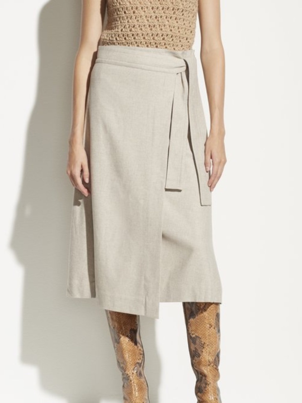 Vince High Waist Belted Skirt Oatmeal Color size 6